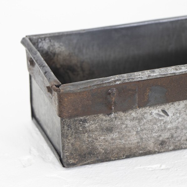 Iron Tray Macro 2